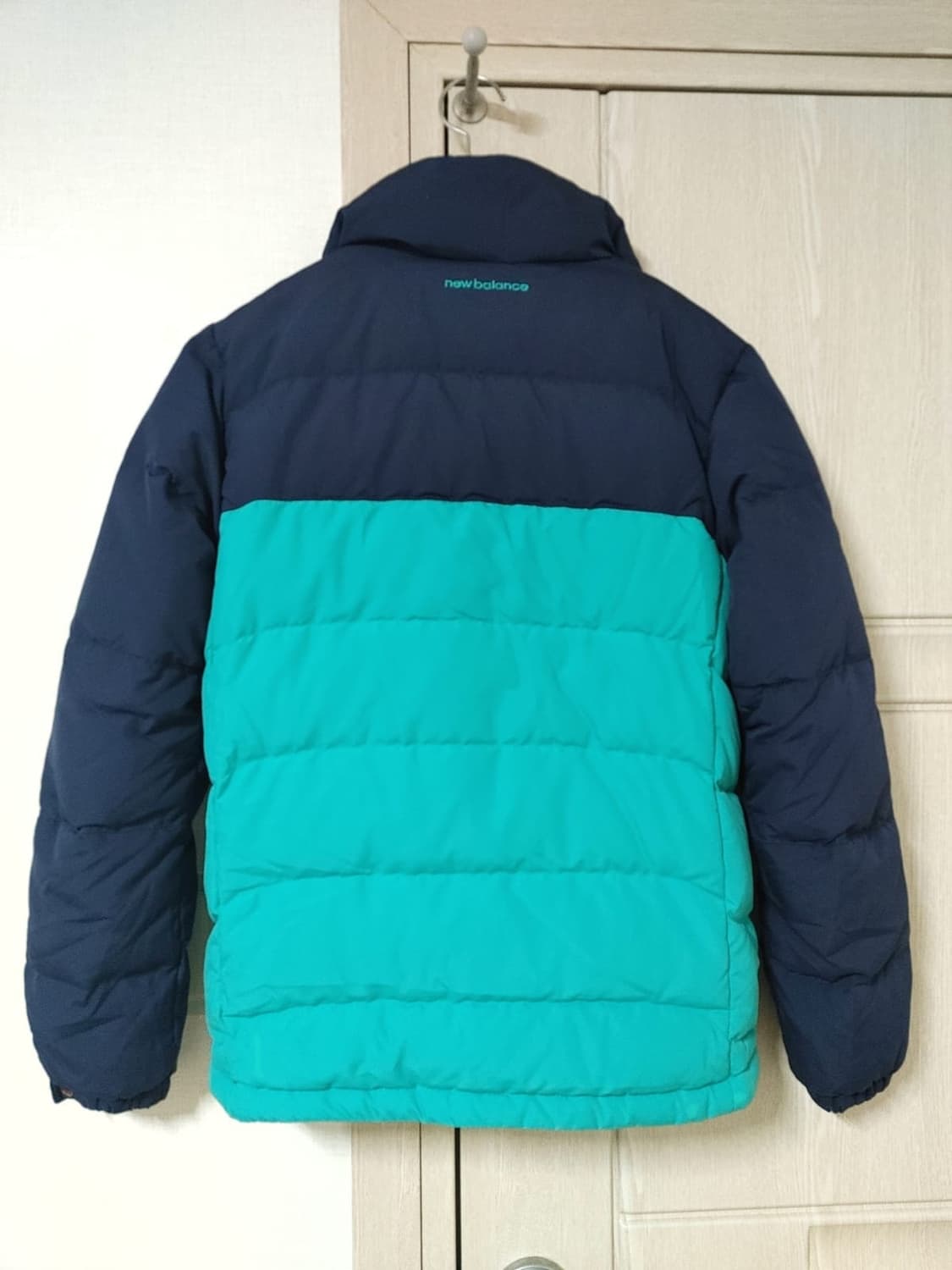 뉴발란스 투톤 컬러 패딩 자켓 – 90 사이즈 상품이미지3