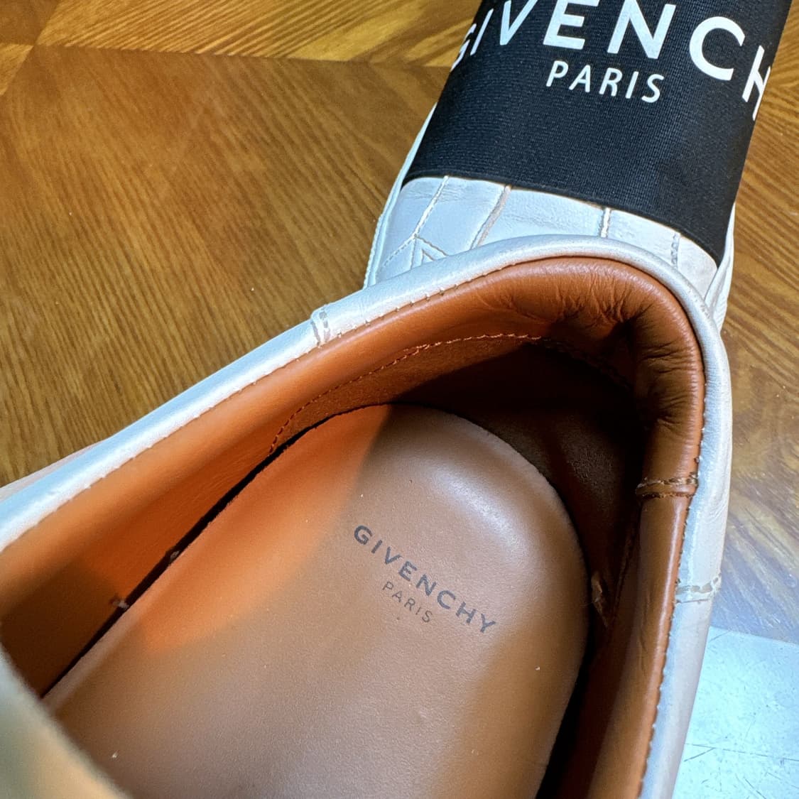 [270] 지방시 밴딩 스니커즈 상품이미지4