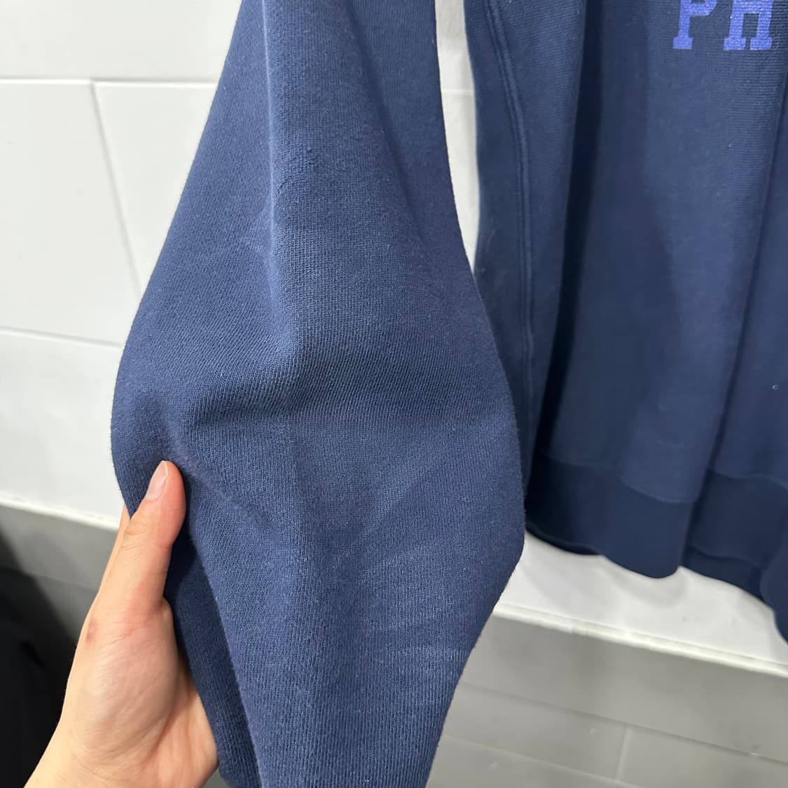 아웃스탠딩 스웻셔츠 상품이미지3