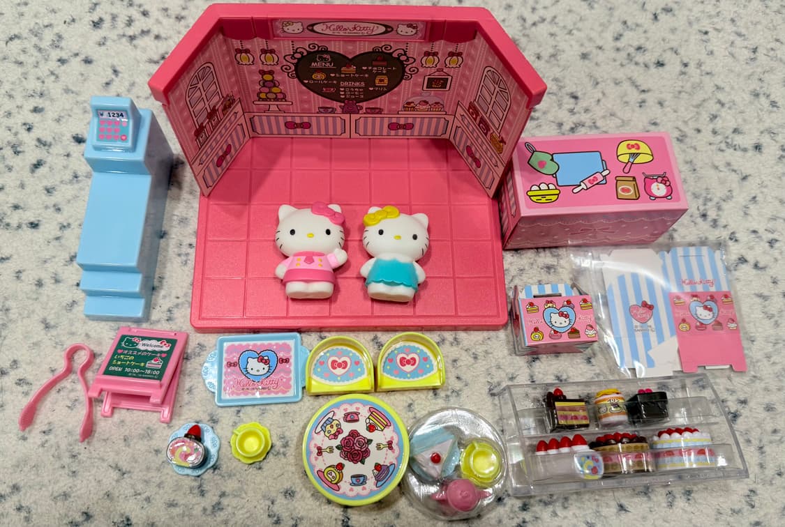 산리오 헬로키티 케이크샵 카페 토이 상품이미지2