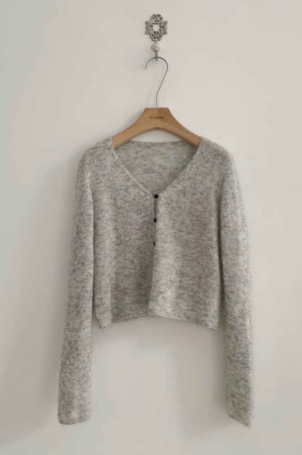 [인더바즈] 울 버튼 가디건 (아이보리) 상품이미지1