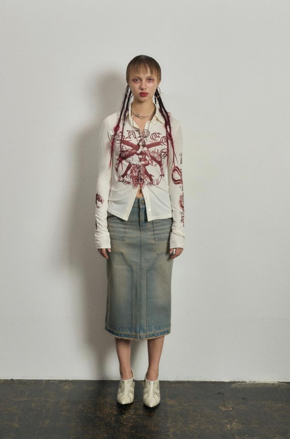 배디 Spellbound DTP Shirt Cream 상품이미지1