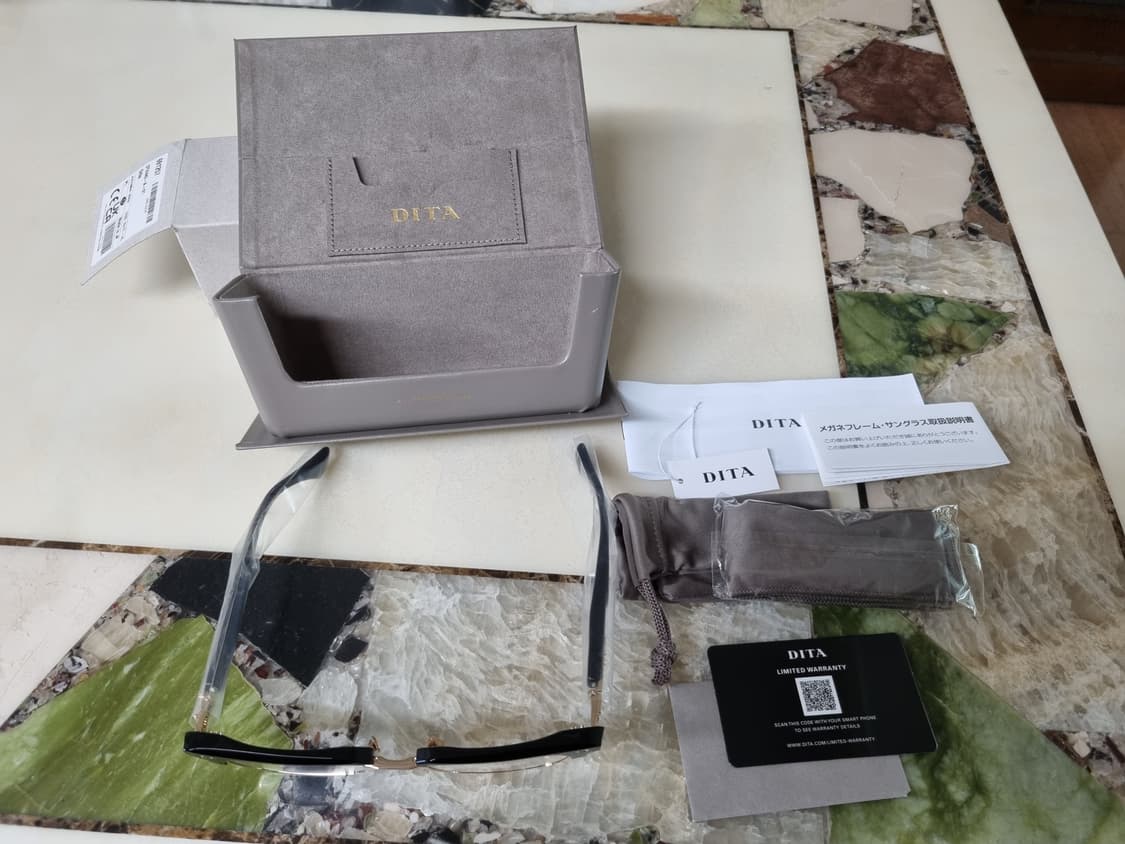 디타 스테이츠맨7  상품이미지1