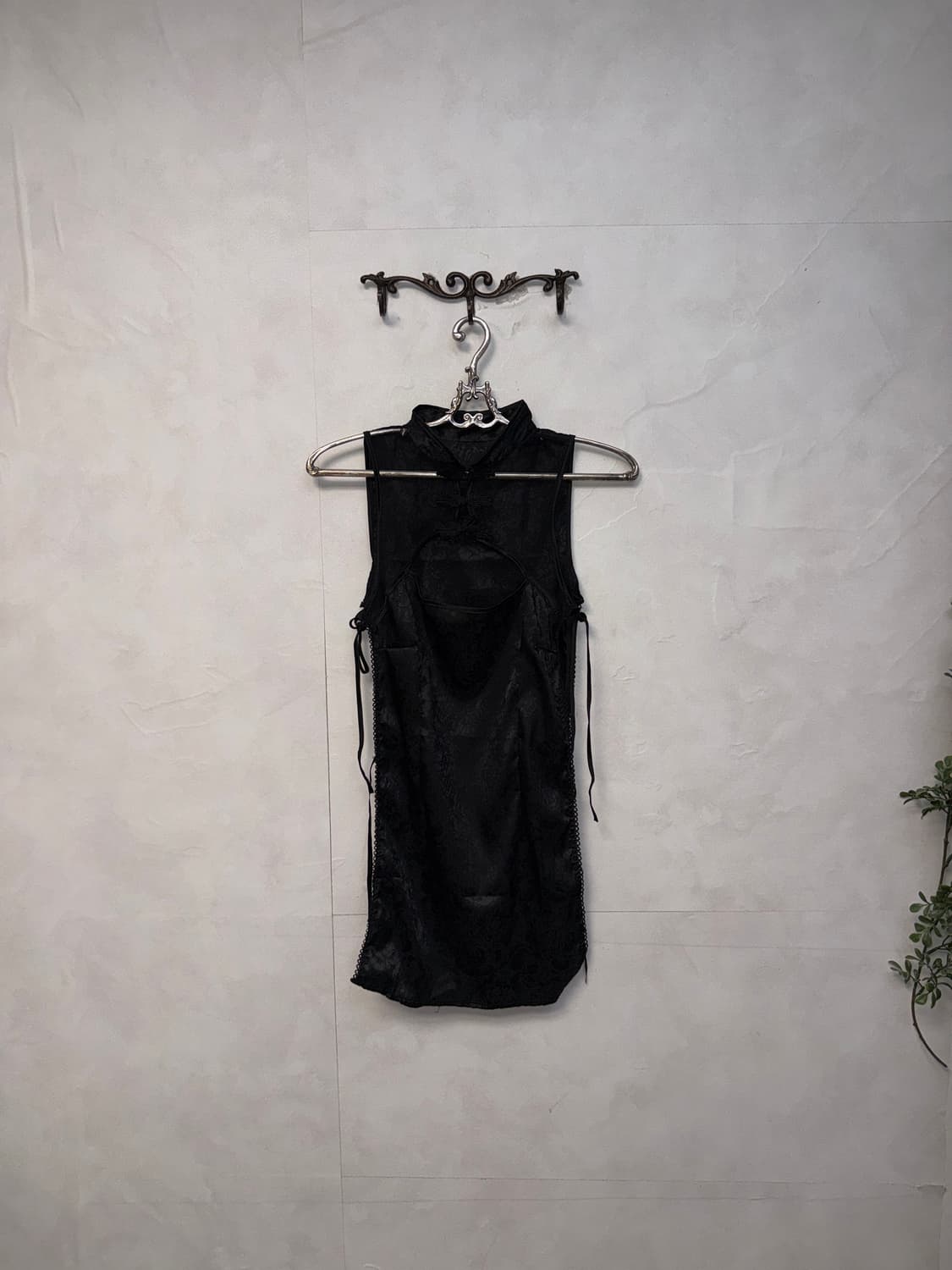 Black oriental floral open strap qipao 상품이미지4
