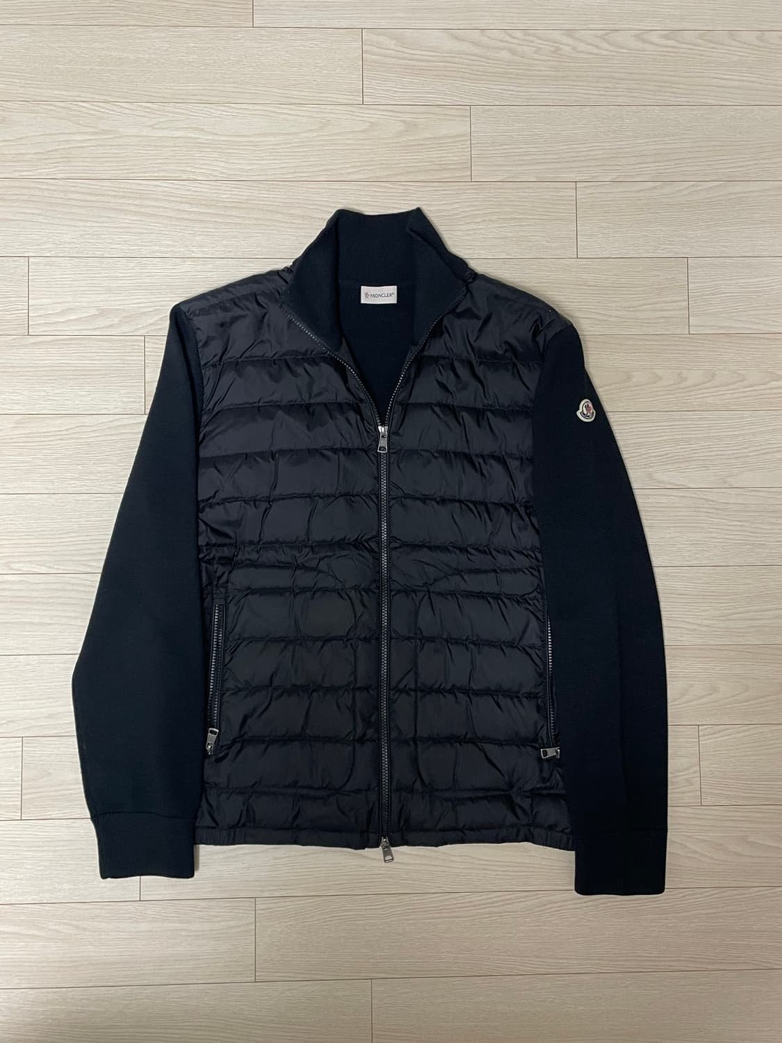[ XL ] 24fw 몽클레어 김현우 니트패딩 블랙 새상품급 상품이미지2