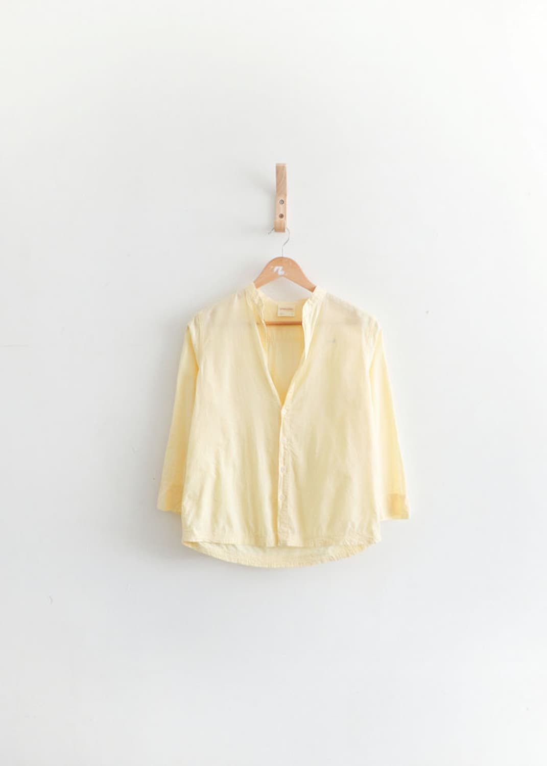 NATURAL LAUNDRY yellow shirt 상품이미지1