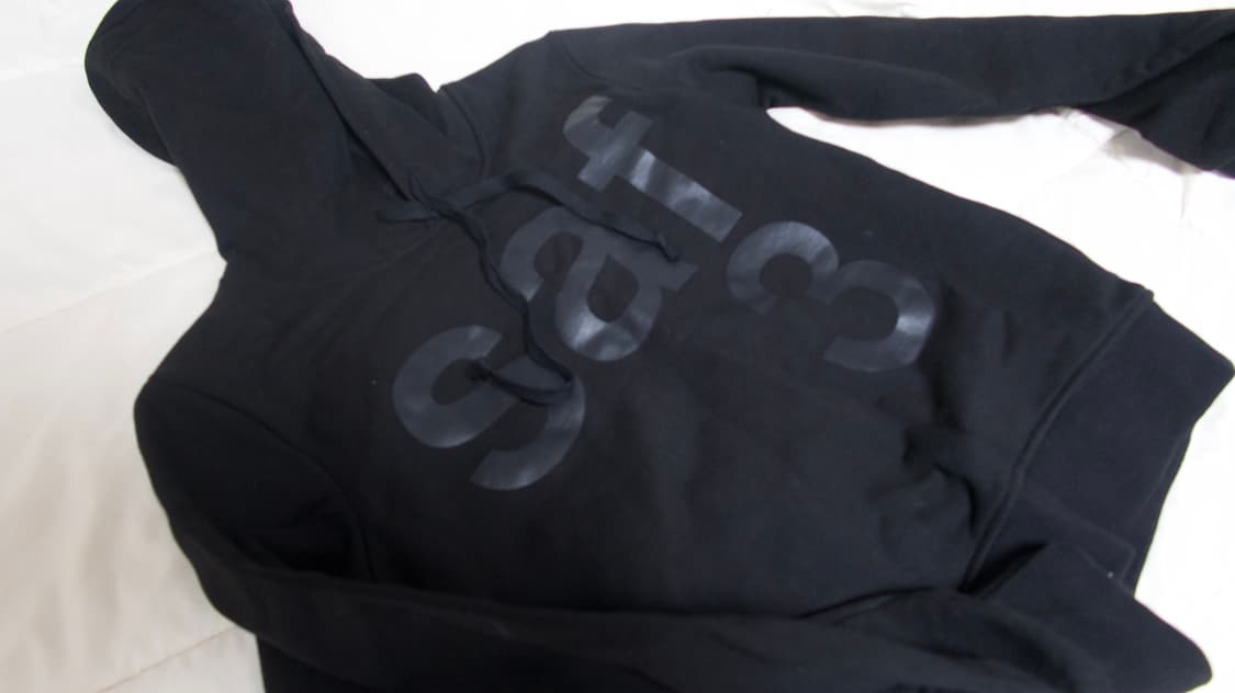 사파리스팟 1/2 후드티 블랙 색상 상품이미지2