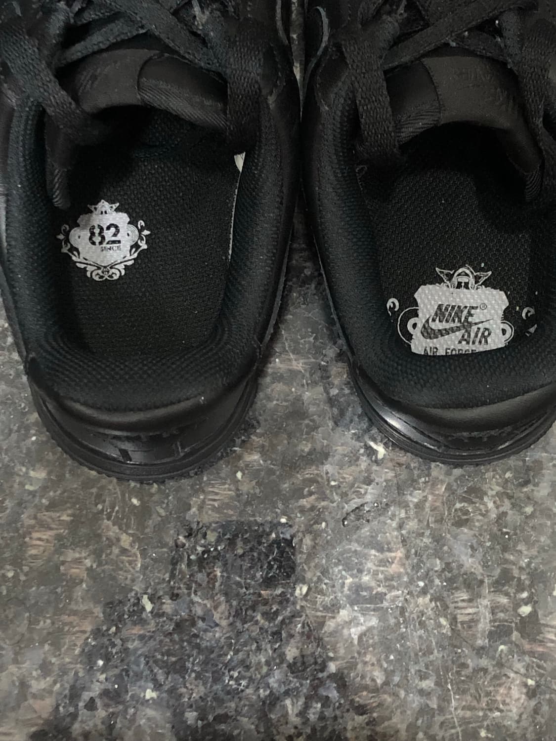 [230] 나이키 에어포스 올블랙 상품이미지4