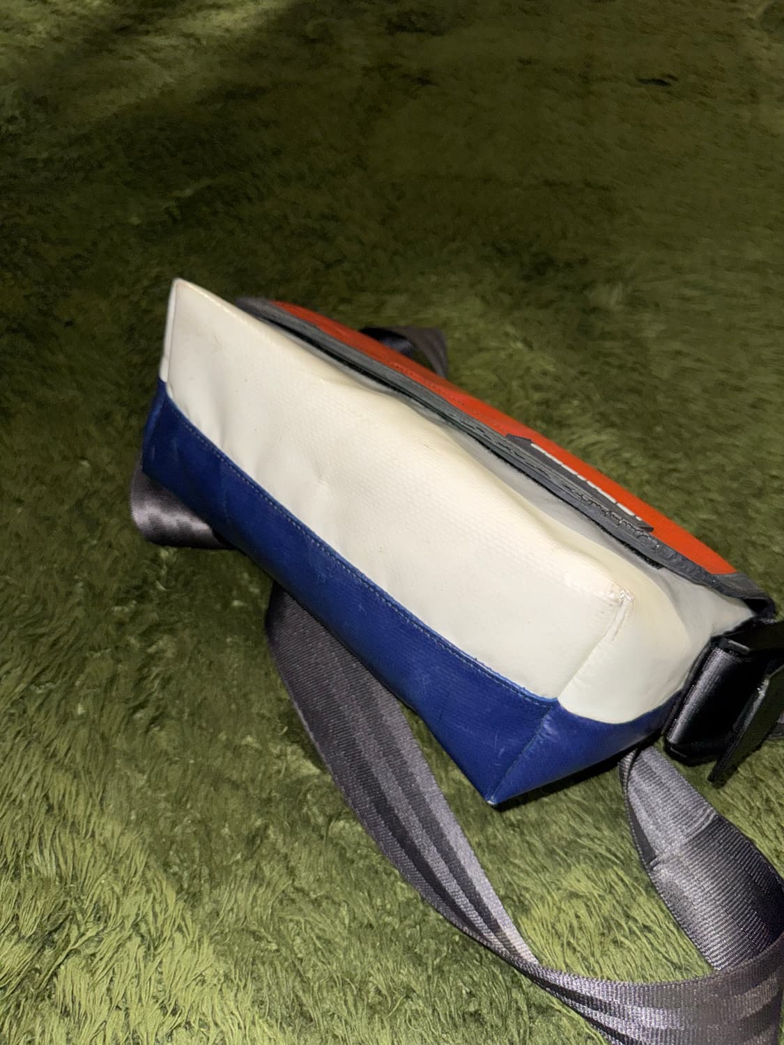 프라이탁 하와이파이브오 F41 메신저 백 상품이미지7