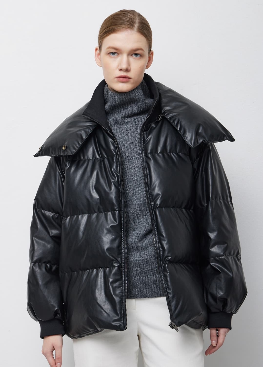 스튜디오톰보이 에코레더 구스다운 패딩 22년 상품이미지1