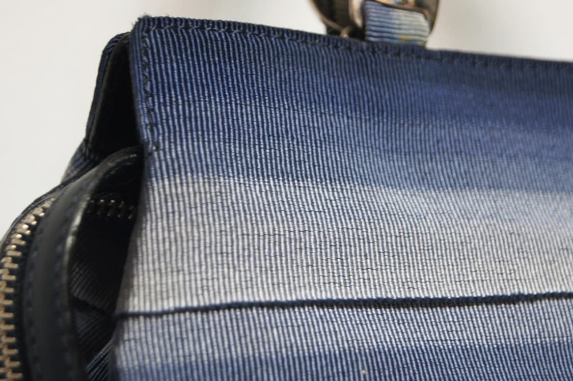 페라가모 정품 바라리본 체인 토트 숄더백 상품이미지4