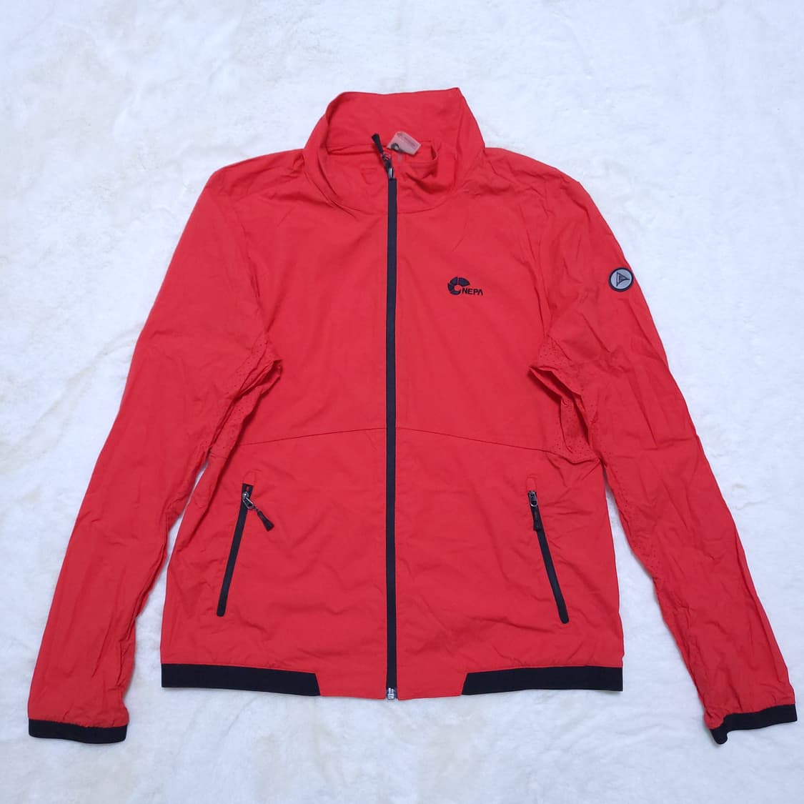 네파 남성 경량바람막이 100 0404  뽀샤샤 상품이미지1