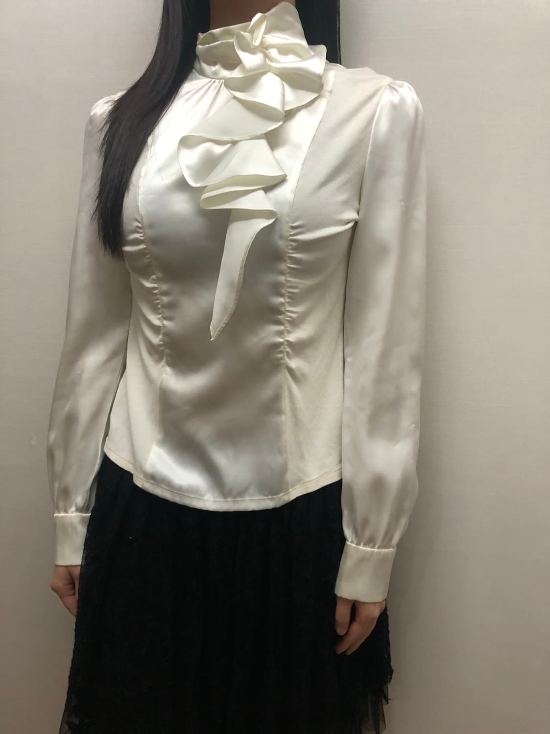 빈티지 화이트 러플 블라우스 상품이미지3