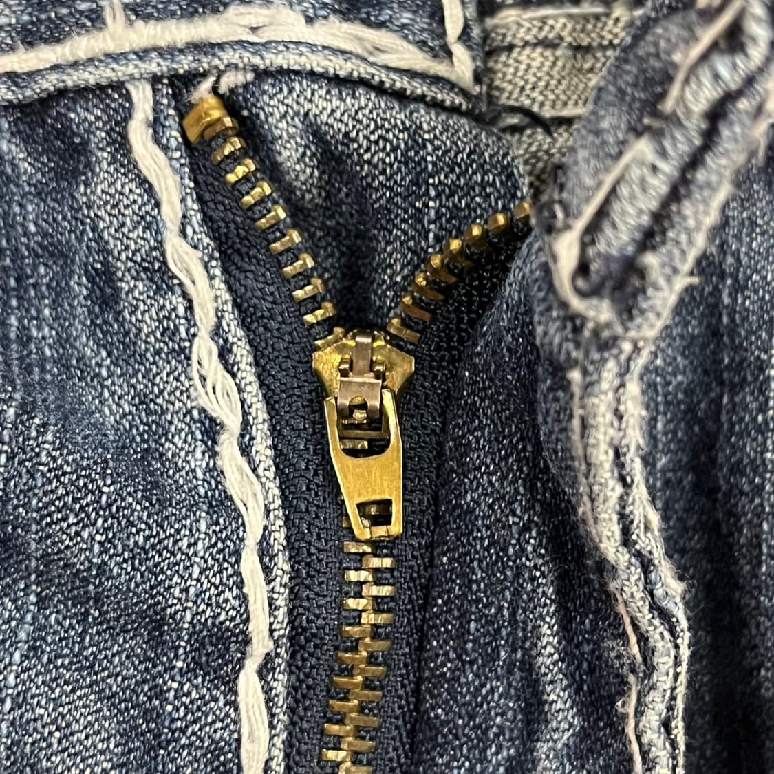 [정품/32] 트루릴리젼 스티치 데님 청바지 b17 상품이미지7