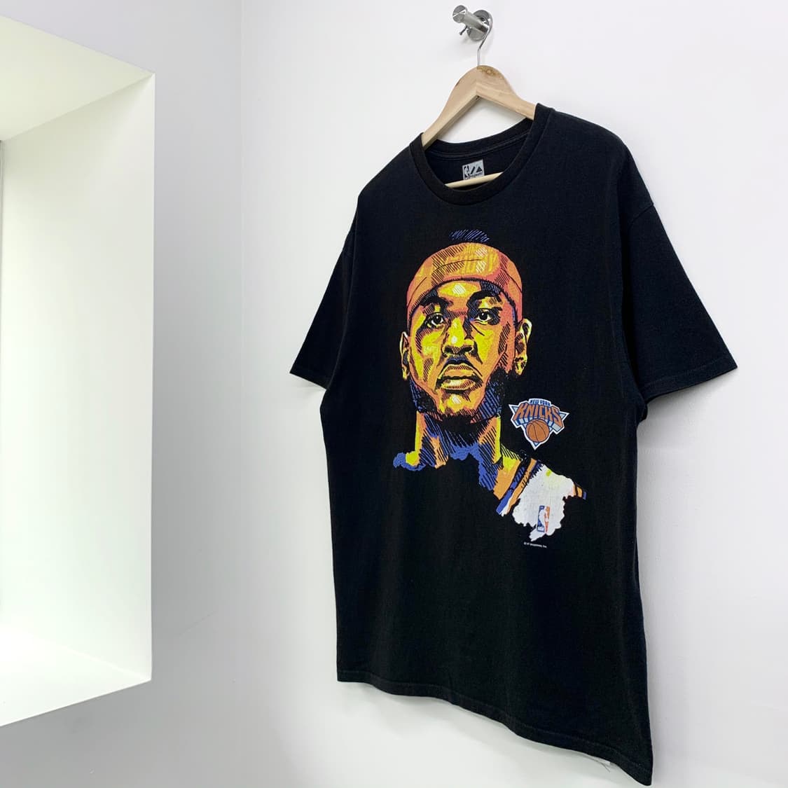 마제스틱 뉴욕 닉스 카멜로 앤서니 블랙 티셔츠 상품이미지1