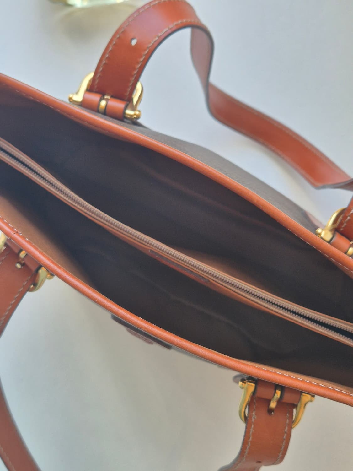 셀린느 마카담 트리옹프 토트백 숄더백 상품이미지5