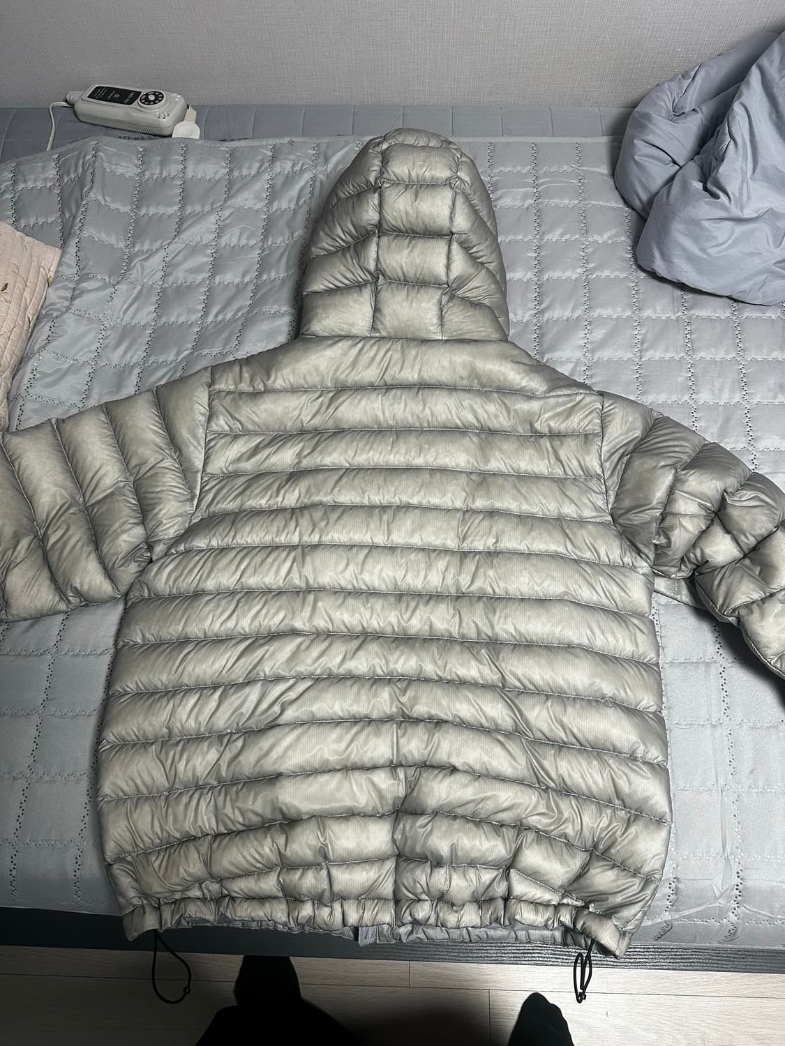 산산기어 서픽스 푸퍼 자켓 그레이 24FW 상품이미지3