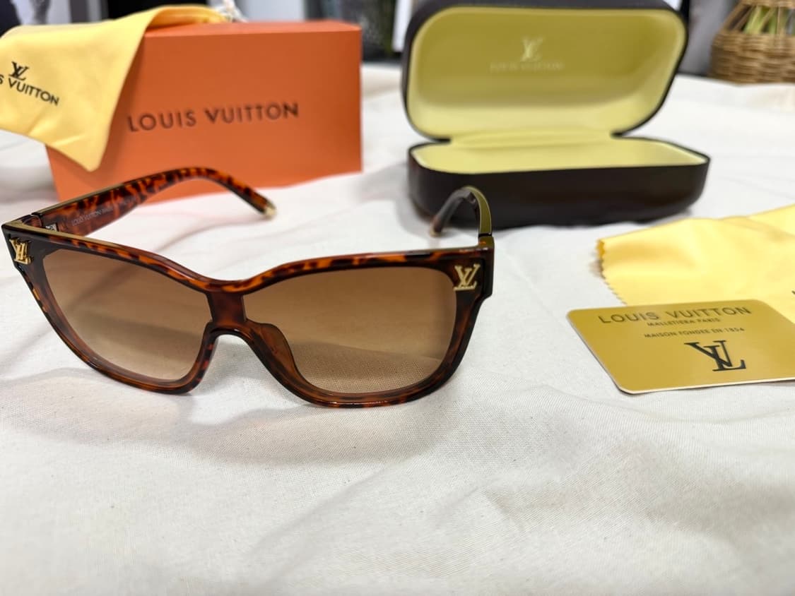 루이비통 LV 로고 브라운 선글라스 상품이미지8