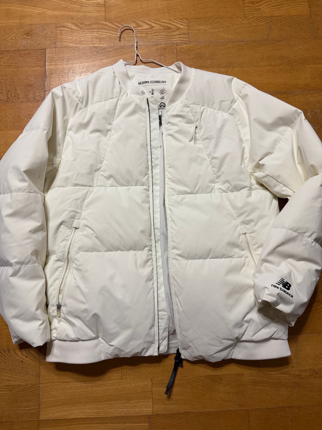 뉴발란스 구스 경량패딩생활방수 상품이미지1