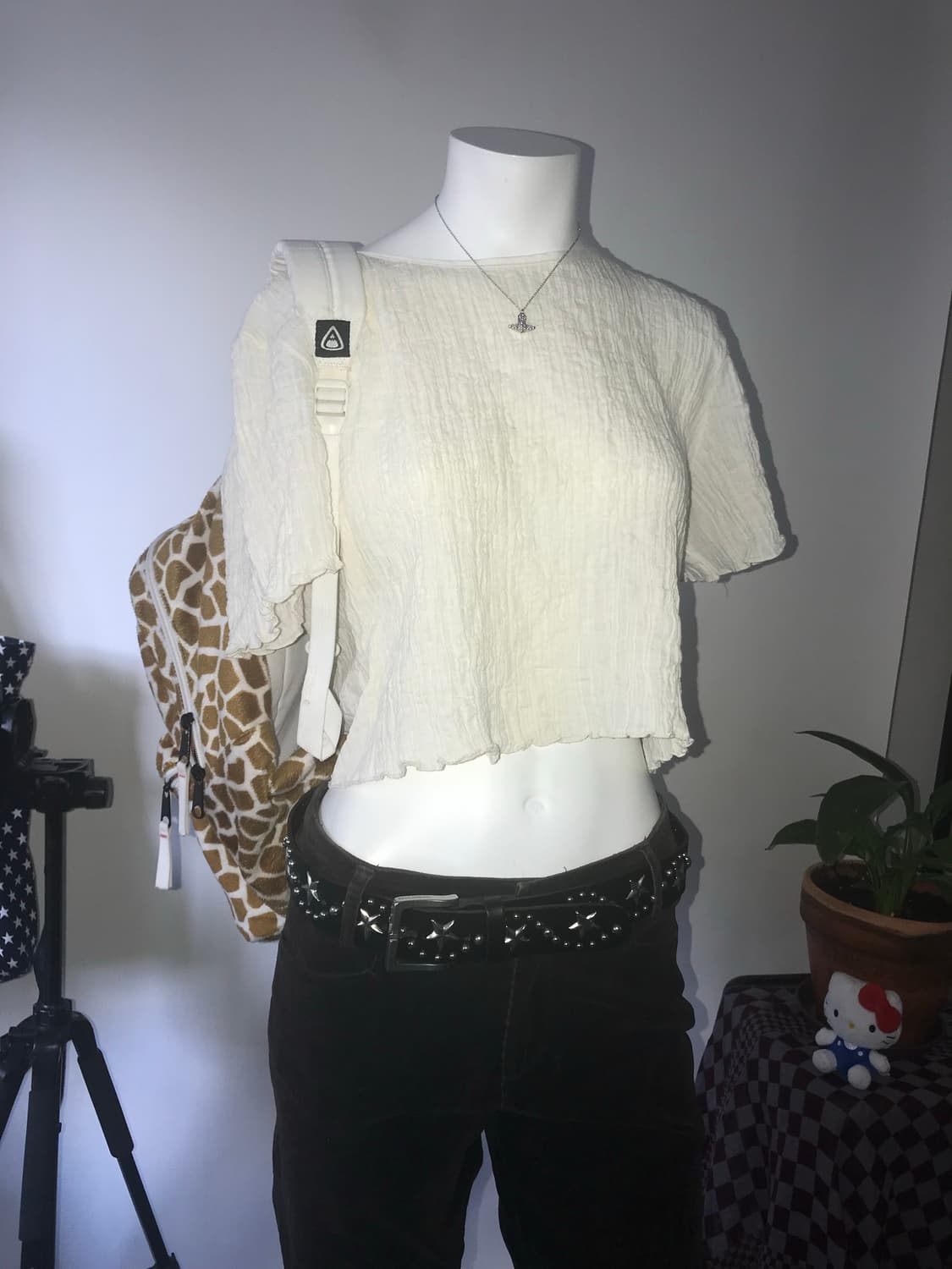 LOA Wrinkle Fabric Short Blouse 상품이미지1