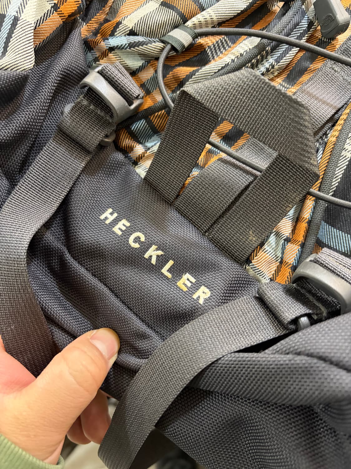 노스페이스 HECKLER 체크 백팩 가방 상품이미지9