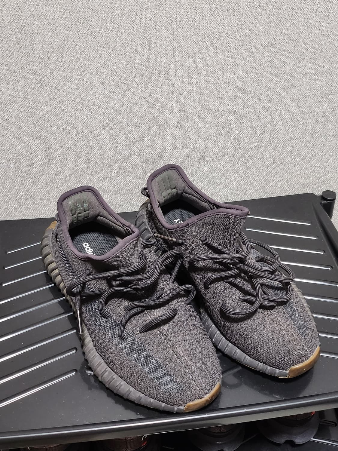 이지350 신더 255사이즈 상품이미지1