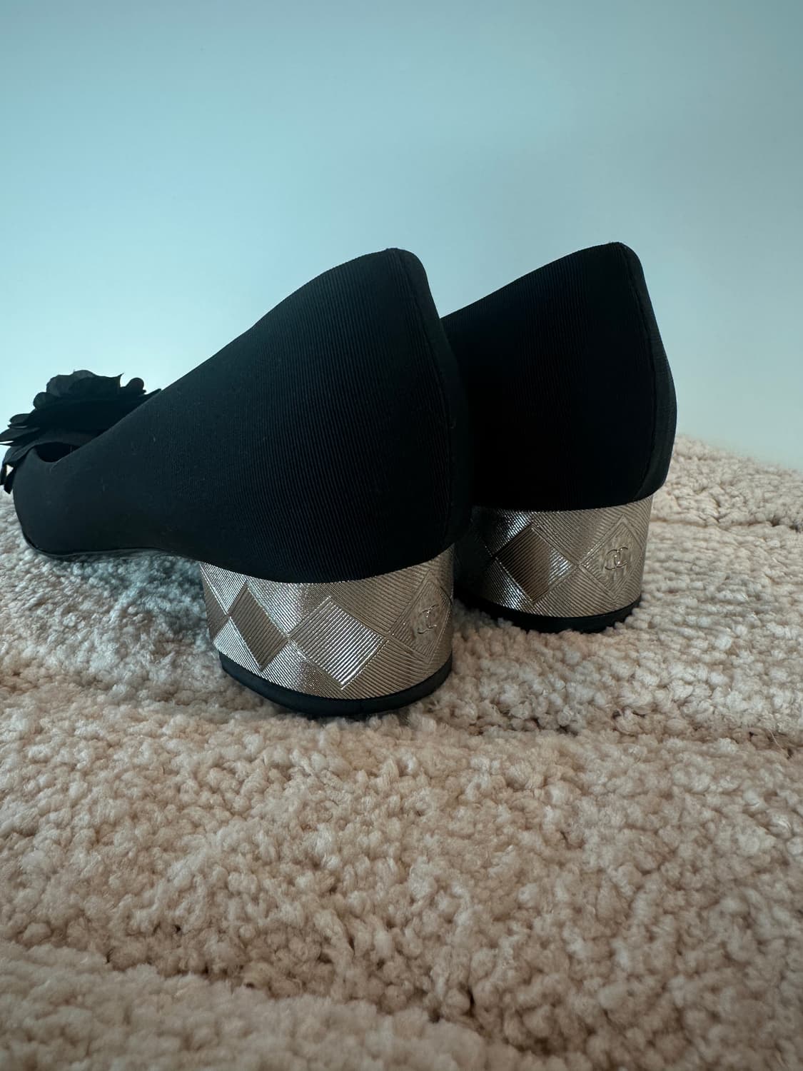 정품 샤넬 까멜리아 블랙 슈즈 240 상품이미지6