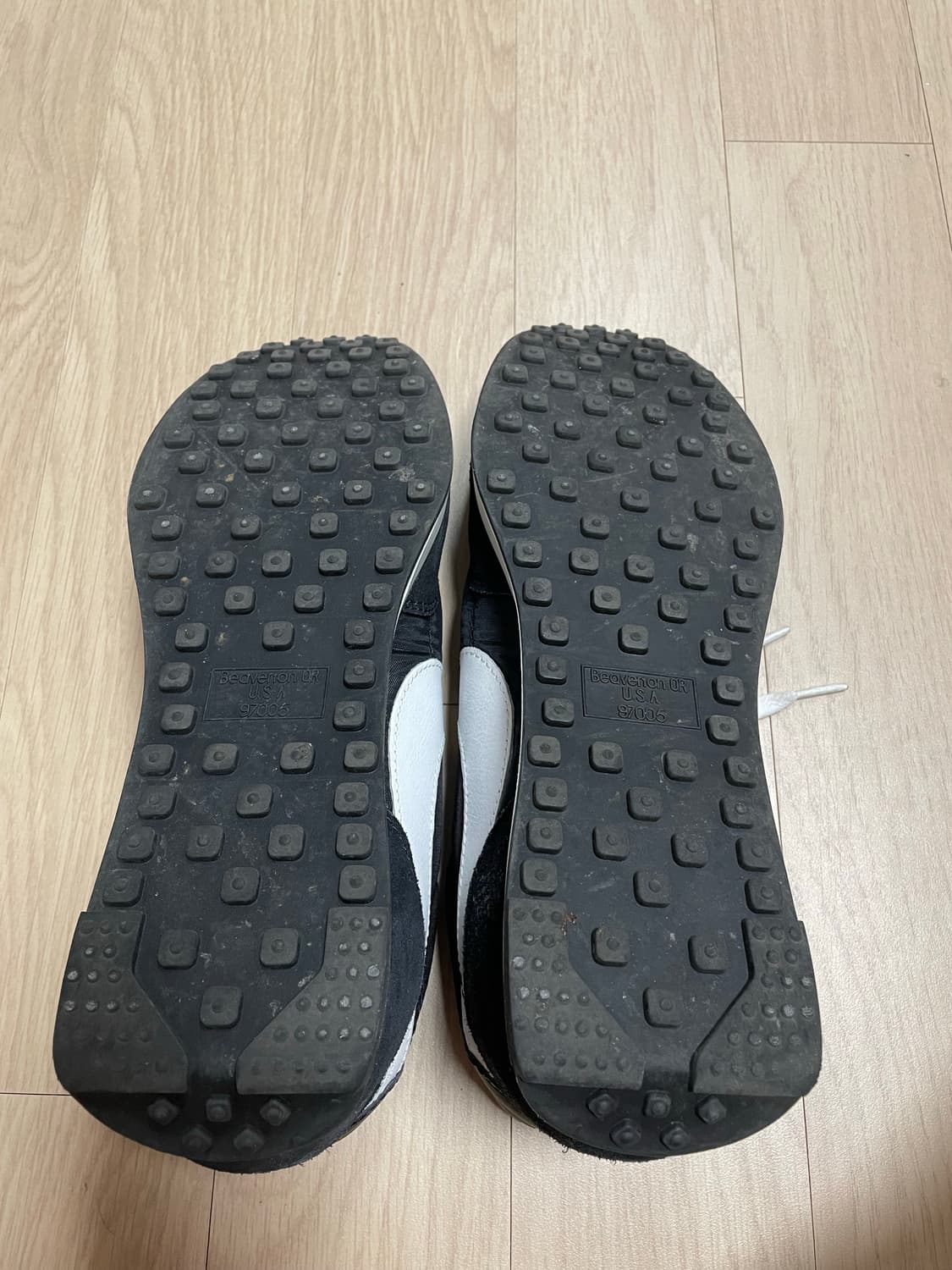 나이키 테일윈드 검흰 280 상품이미지9