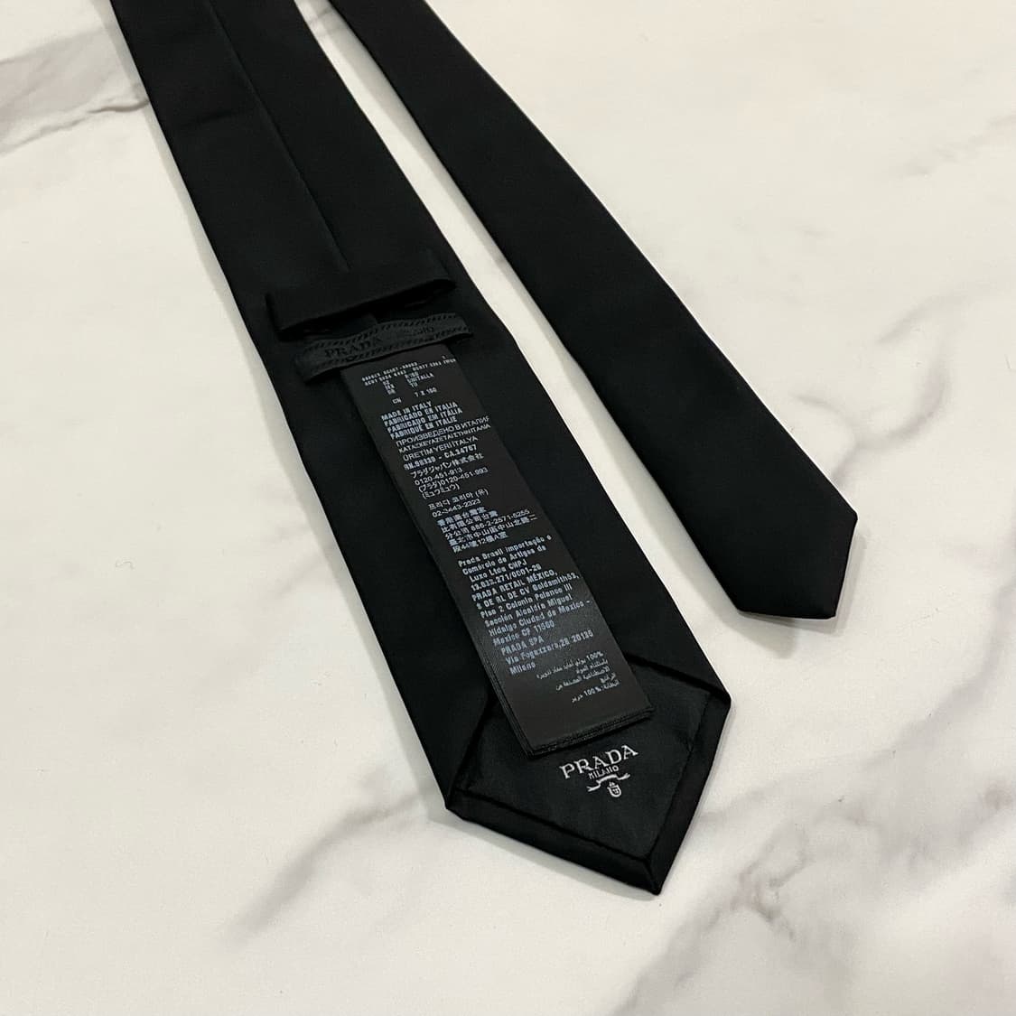 프라다 리나일론 삼각로고 개버딘 넥타이 블랙 R150 상품이미지3