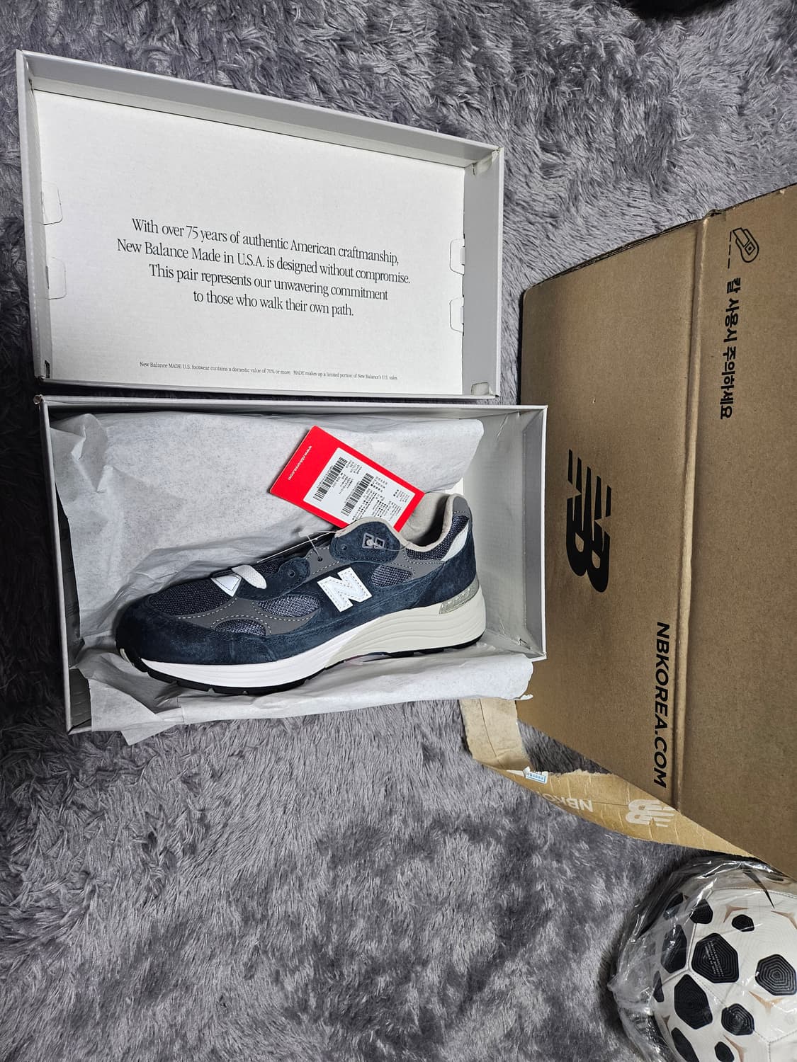 뉴발란스 U992NY 네이비 245mm 새상품 상품이미지1