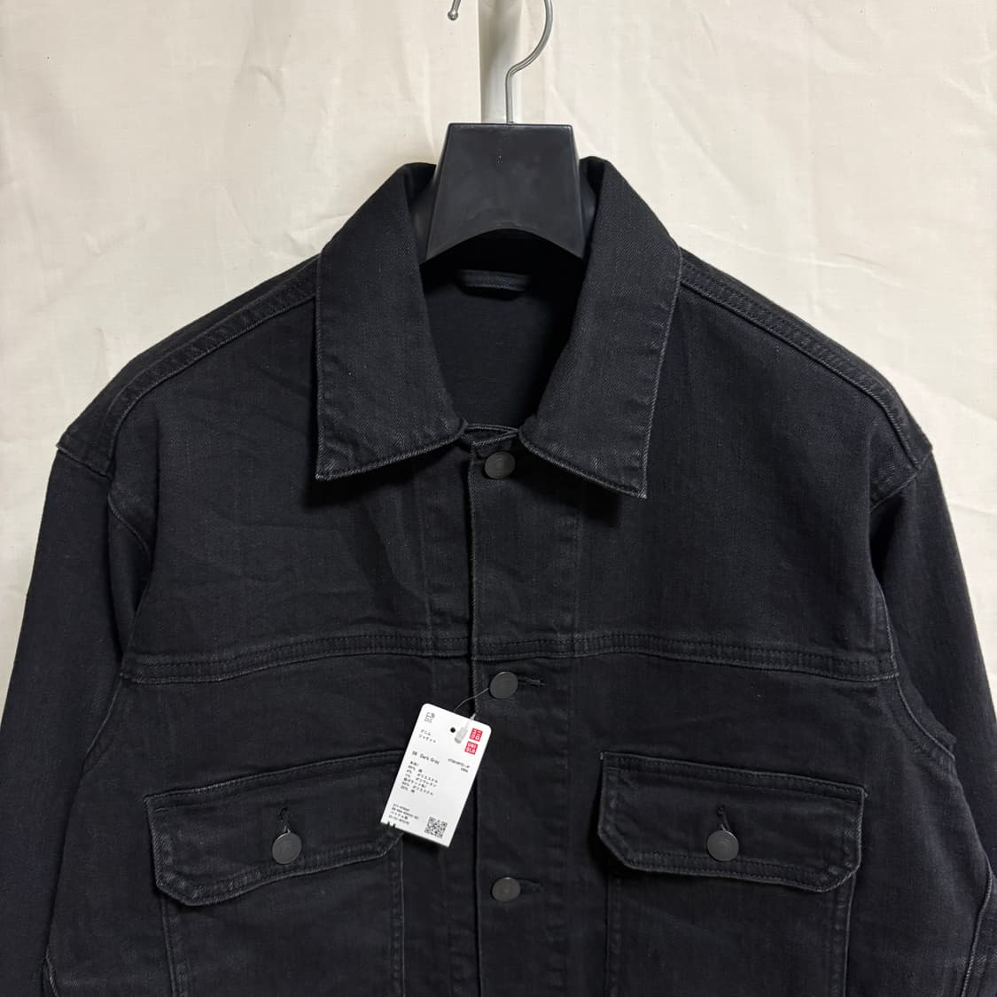 (새제품) 유니클로 데님 트러커 자켓 / 흑청, M 상품이미지2