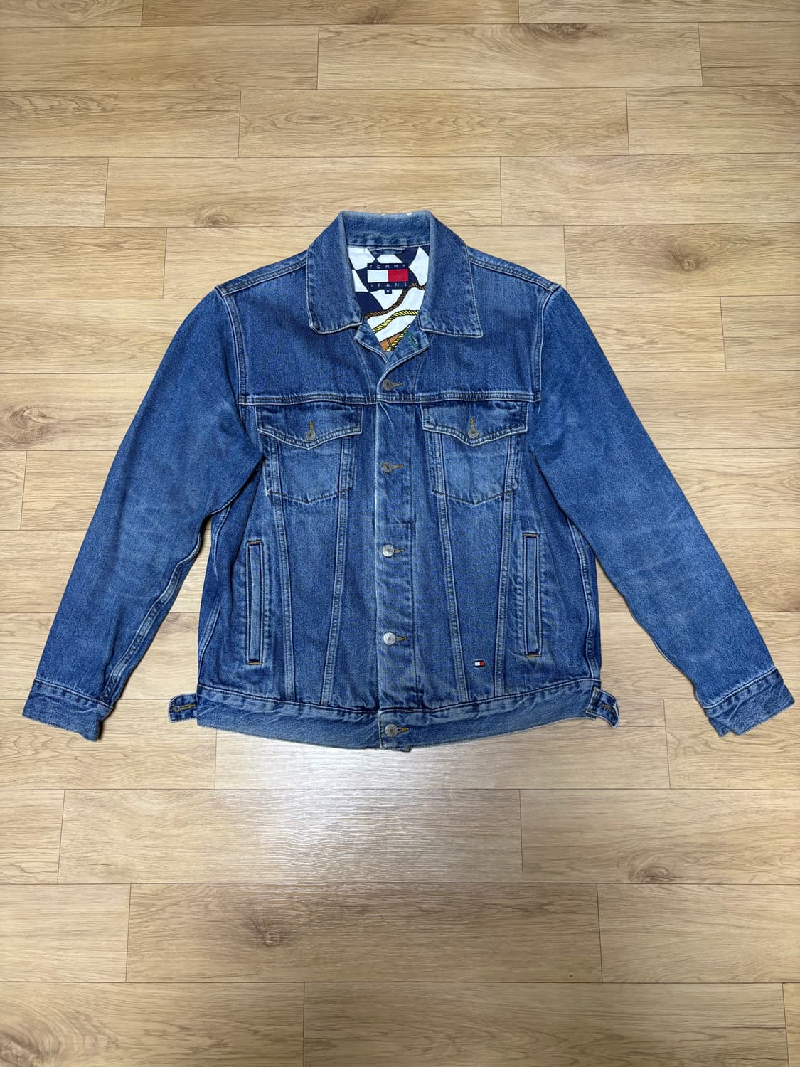 Tommy Jeans 타미 데님 트러커재킷 상품이미지1