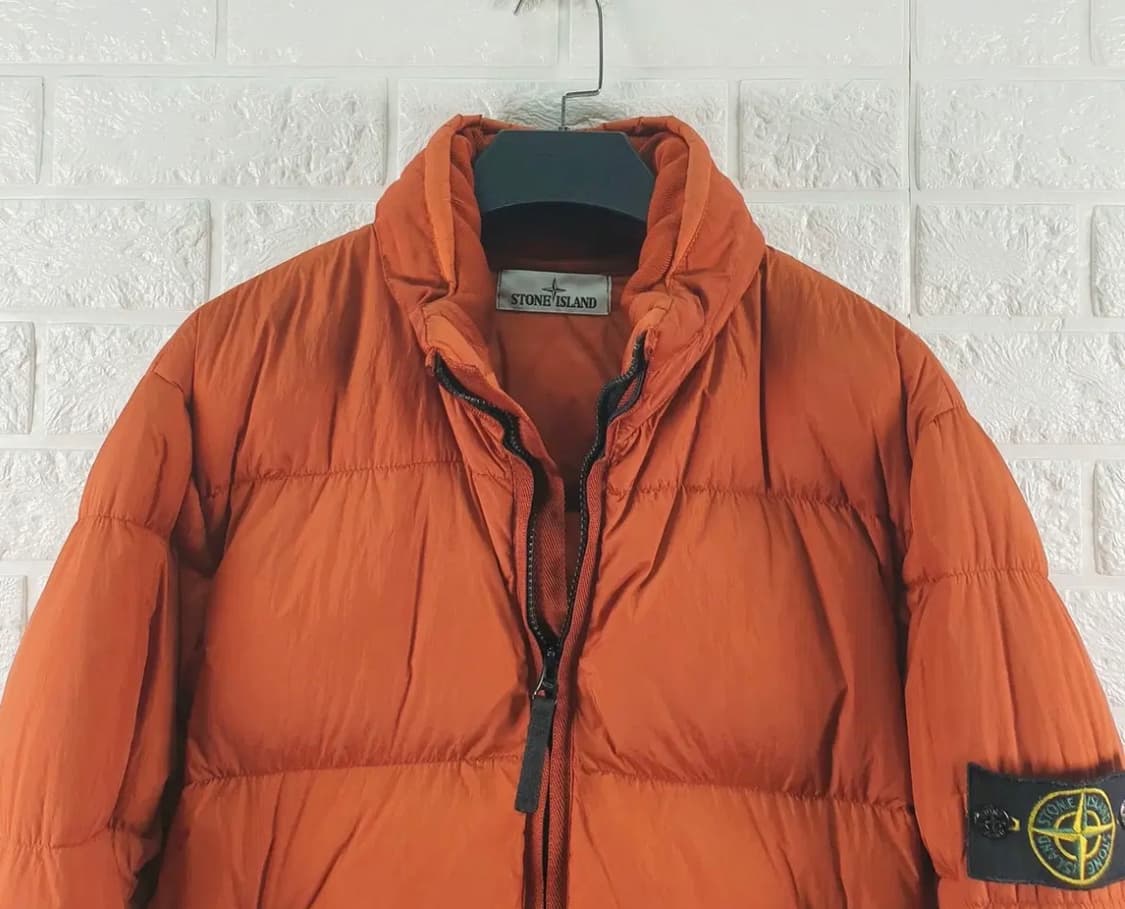 스톤아일랜드 크링클랩스 다운 자켓팝니다 상품이미지3