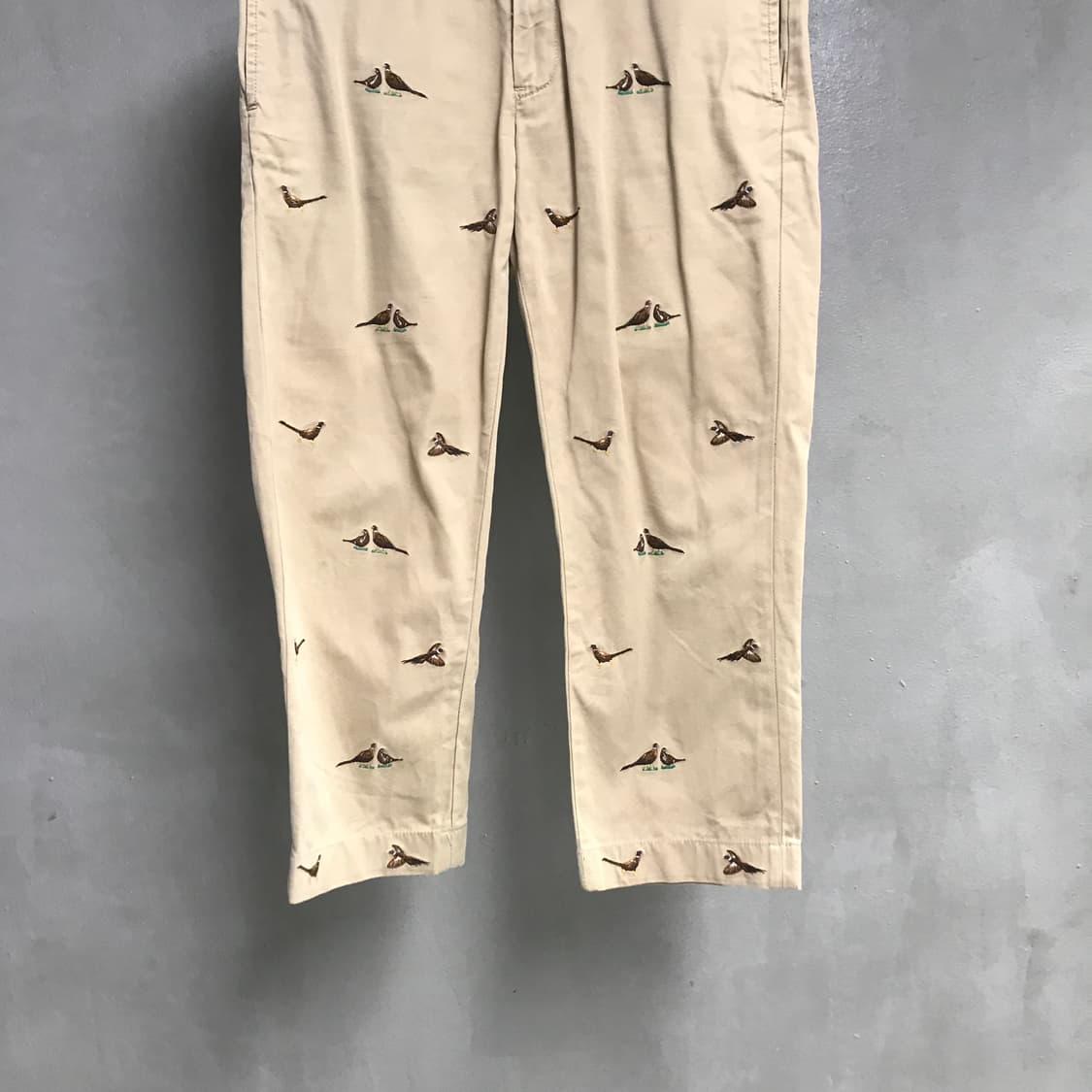 폴로 랄프로렌 멀티 자수 치노 팬츠 베이지 32/32 상품이미지3