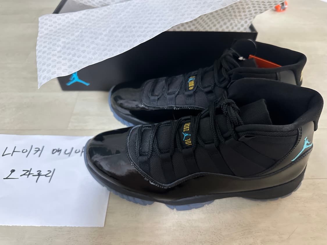 조던 11 감마블루 2025년 290사이즈 상품이미지1