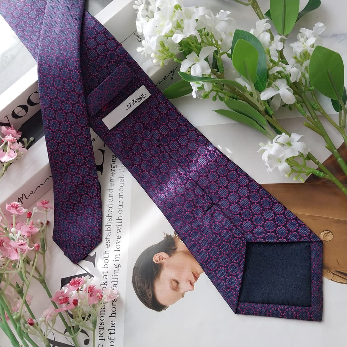 듀퐁 실크 네이비 도트 패턴 넥타이 8.3cm A+등급 K2168
 상품이미지5