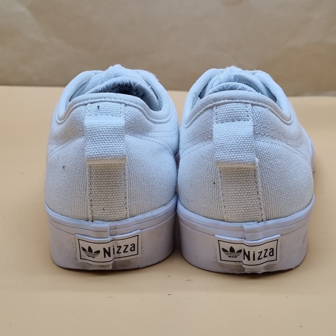 아디다스 니짜 트레포일 여성스니커즈235  상품이미지4