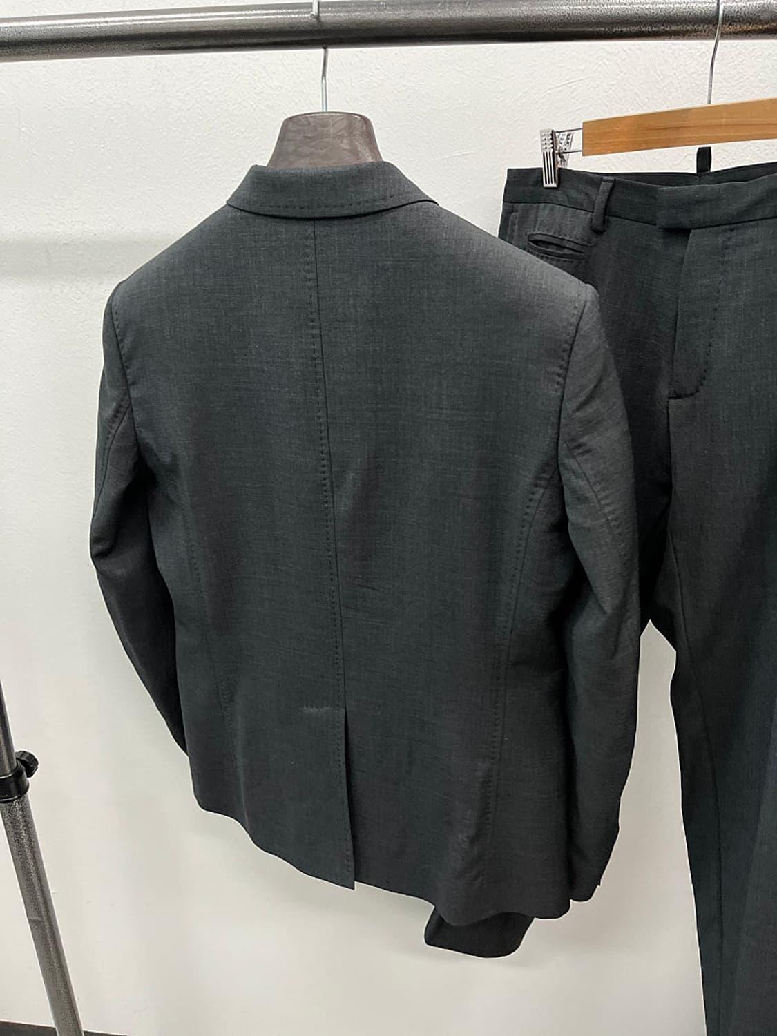 95,31) 디스퀘어드 컬렉션 셋업슈트  상품이미지3