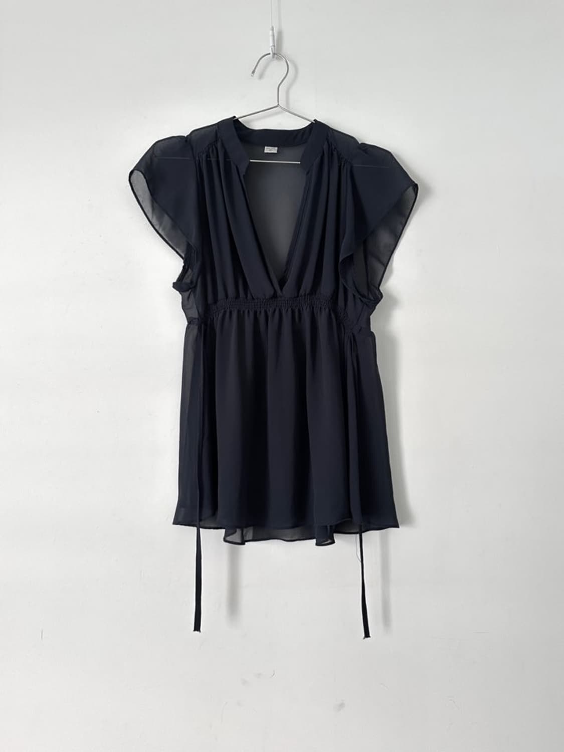 Sheer mini fly sleeveless / black 상품이미지1