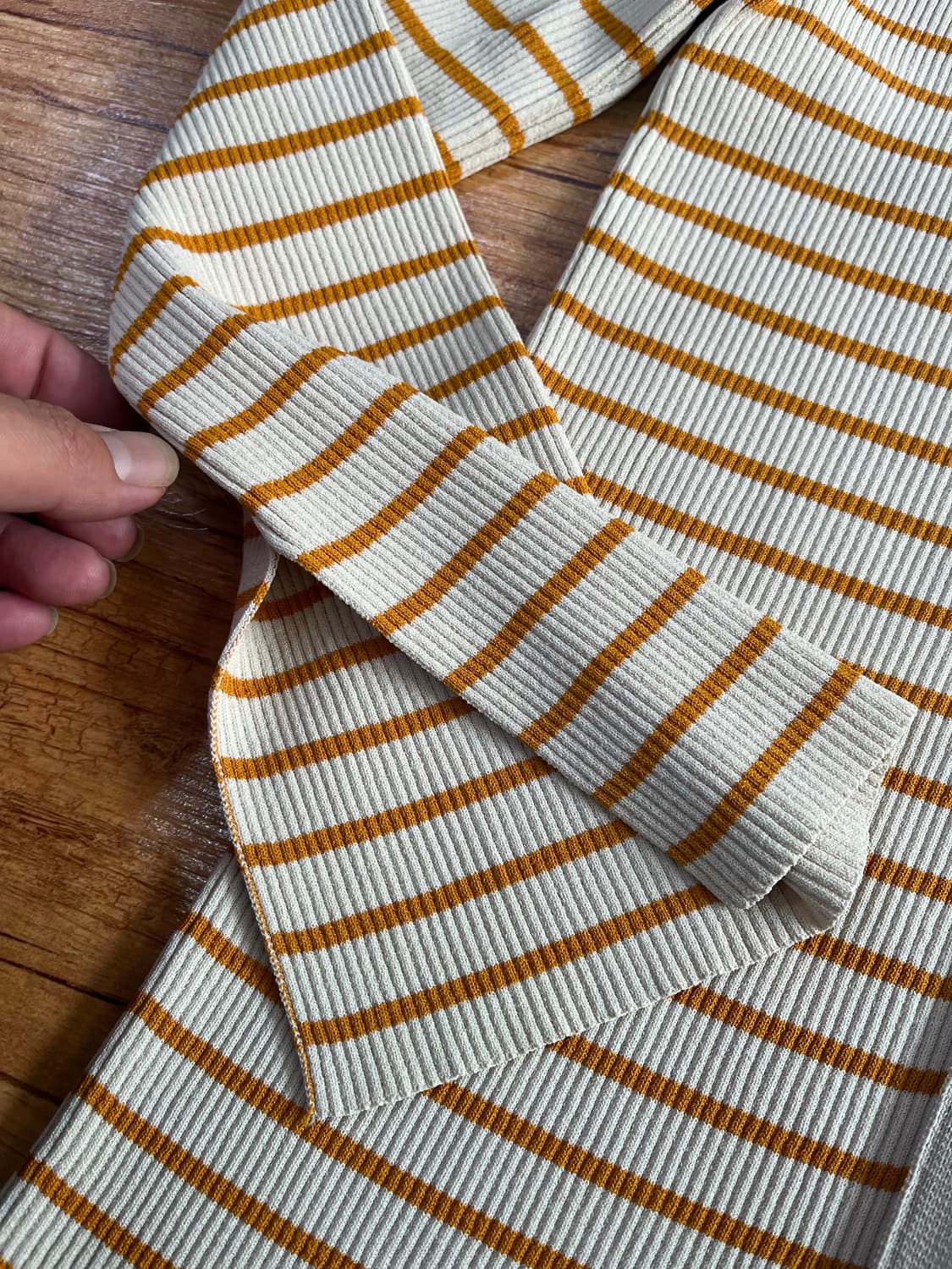 구호 가디건 s사이즈 팝니다 상품이미지3