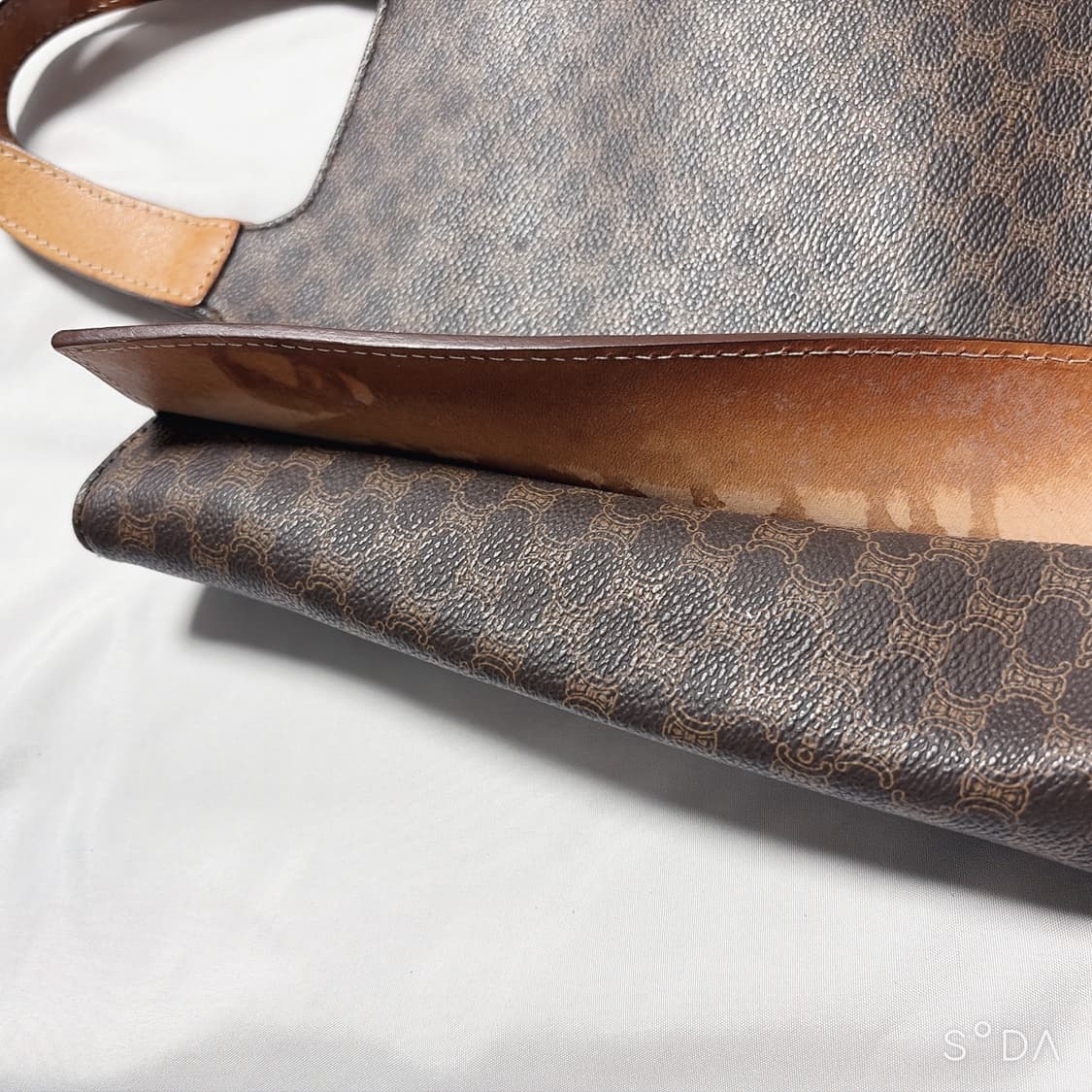 셀린느 마카담 토트백 브라운 상품이미지6