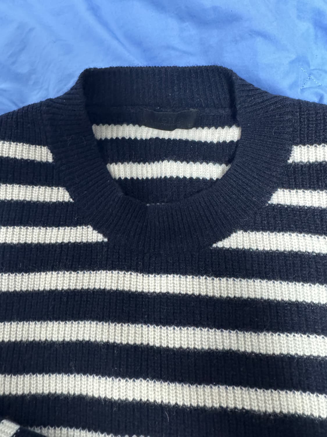 모마디자인 / 울 프렌치 스트라이프 니트 네이비 / 50사이즈 상품이미지2