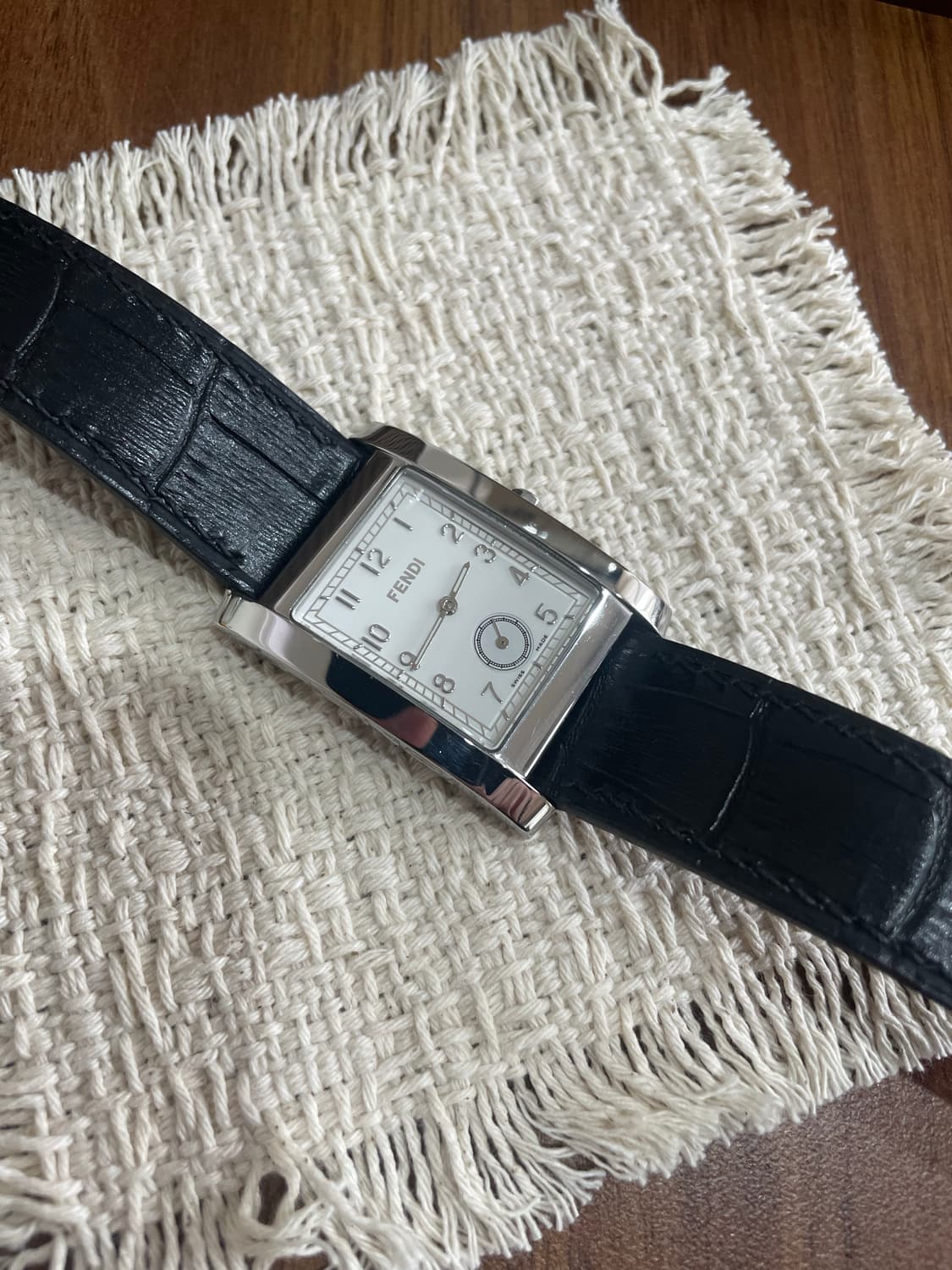 Fendi 펜디 오롤로지 7000G 스퀘어 탱크 상품이미지1