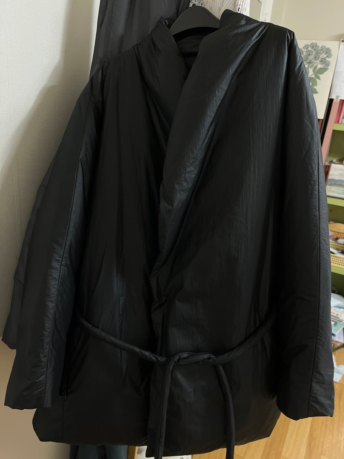 아모멘토 DUVET SHAWL PUFFER 푸퍼 패딩 제니 패딩  상품이미지6