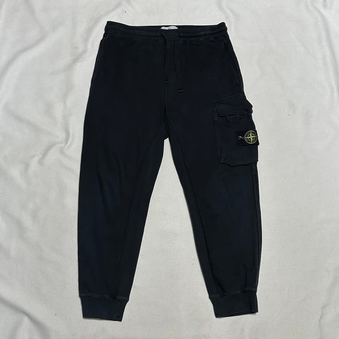M 스톤 아일랜드 블랙 조거 팬츠 상품이미지2