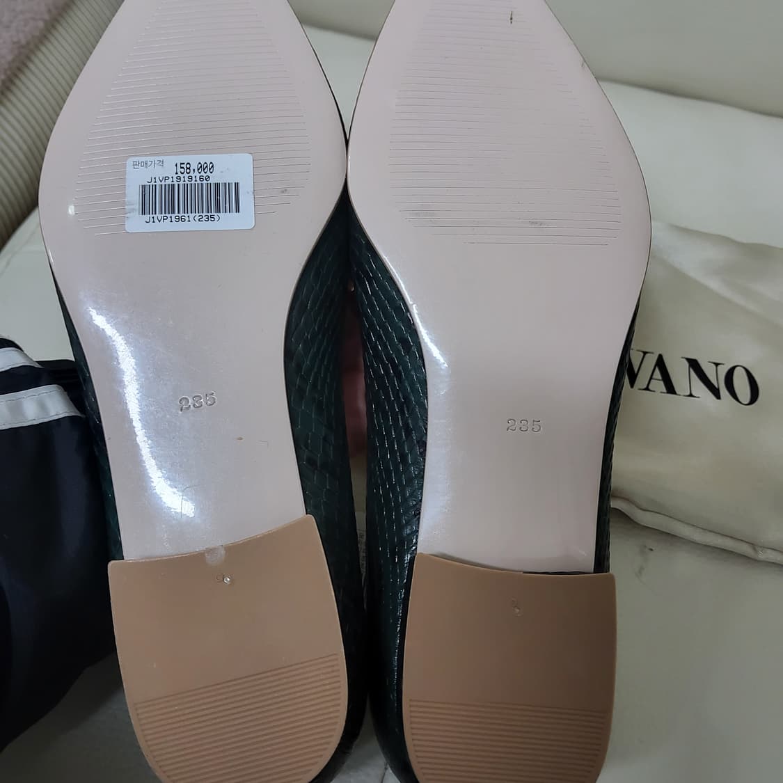 새상품 금강제화 제니아 천연 소가죽 플랫슈즈 여자 구두 235 네고가능 상품이미지5