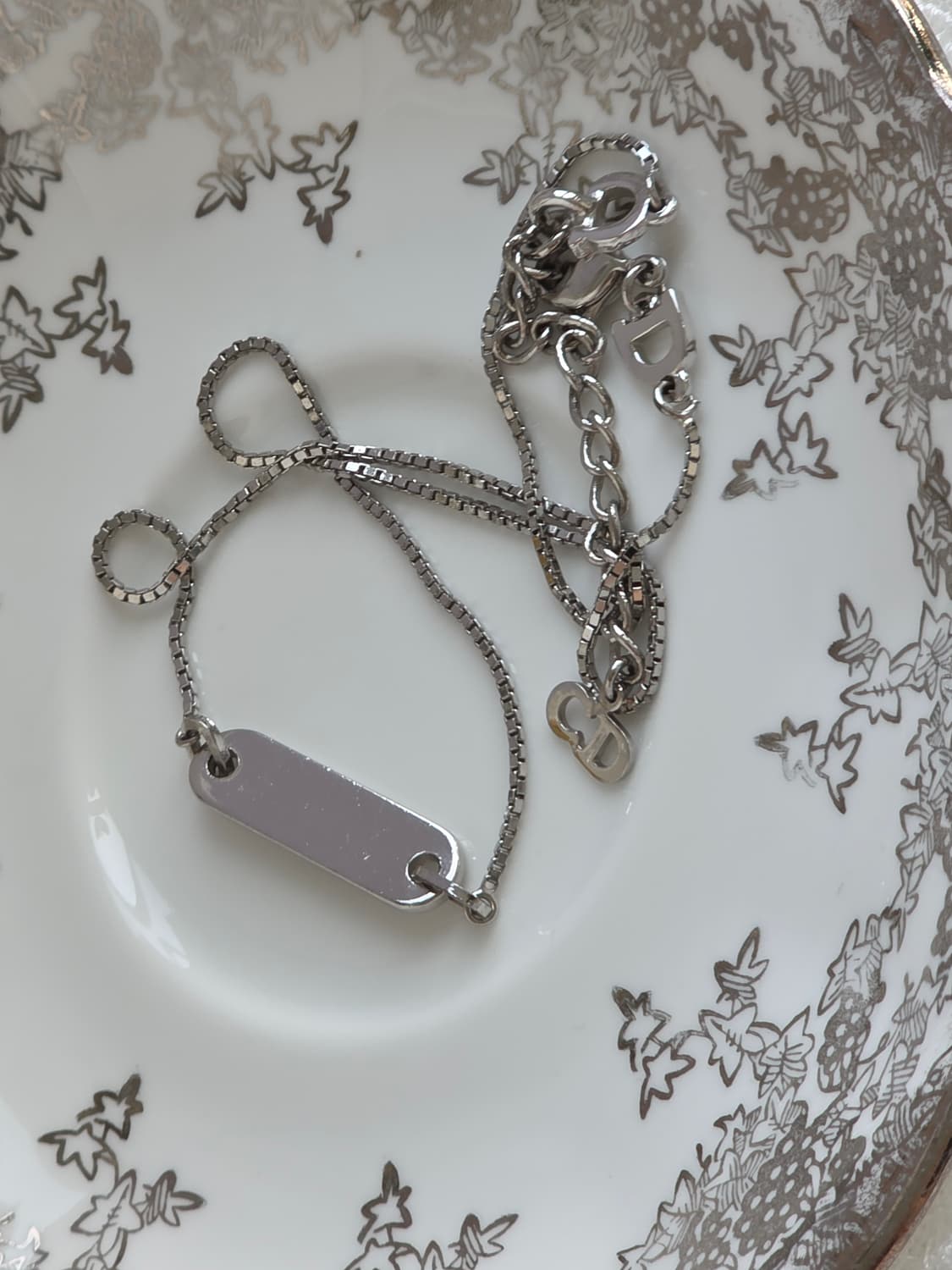 디올 은장 가로바 가로플레이트 dior 로고 목걸이  상품이미지3