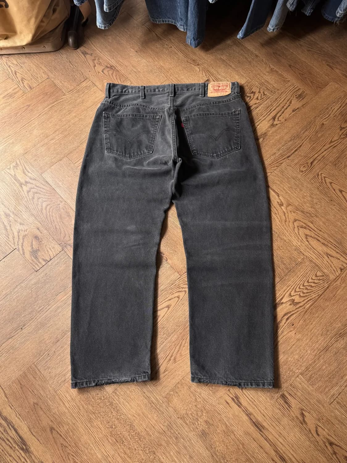 [38]00's 리바이스 쿠페 트레디셔널 핏 흑청 데님 팬츠 상품이미지1