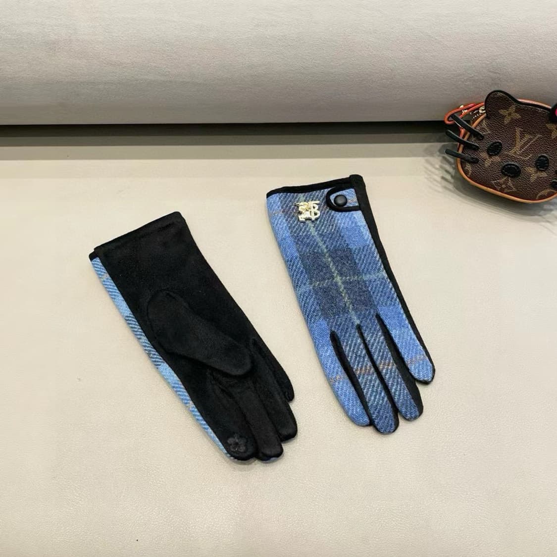 버버리 장갑 가을 겨울 보온 클래식 심플
 상품이미지3