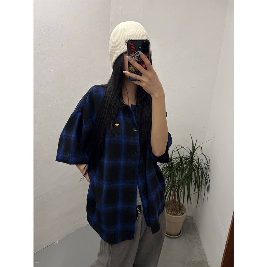 WHO'S WHO gallery Star Embroidered Shirt 상품이미지2